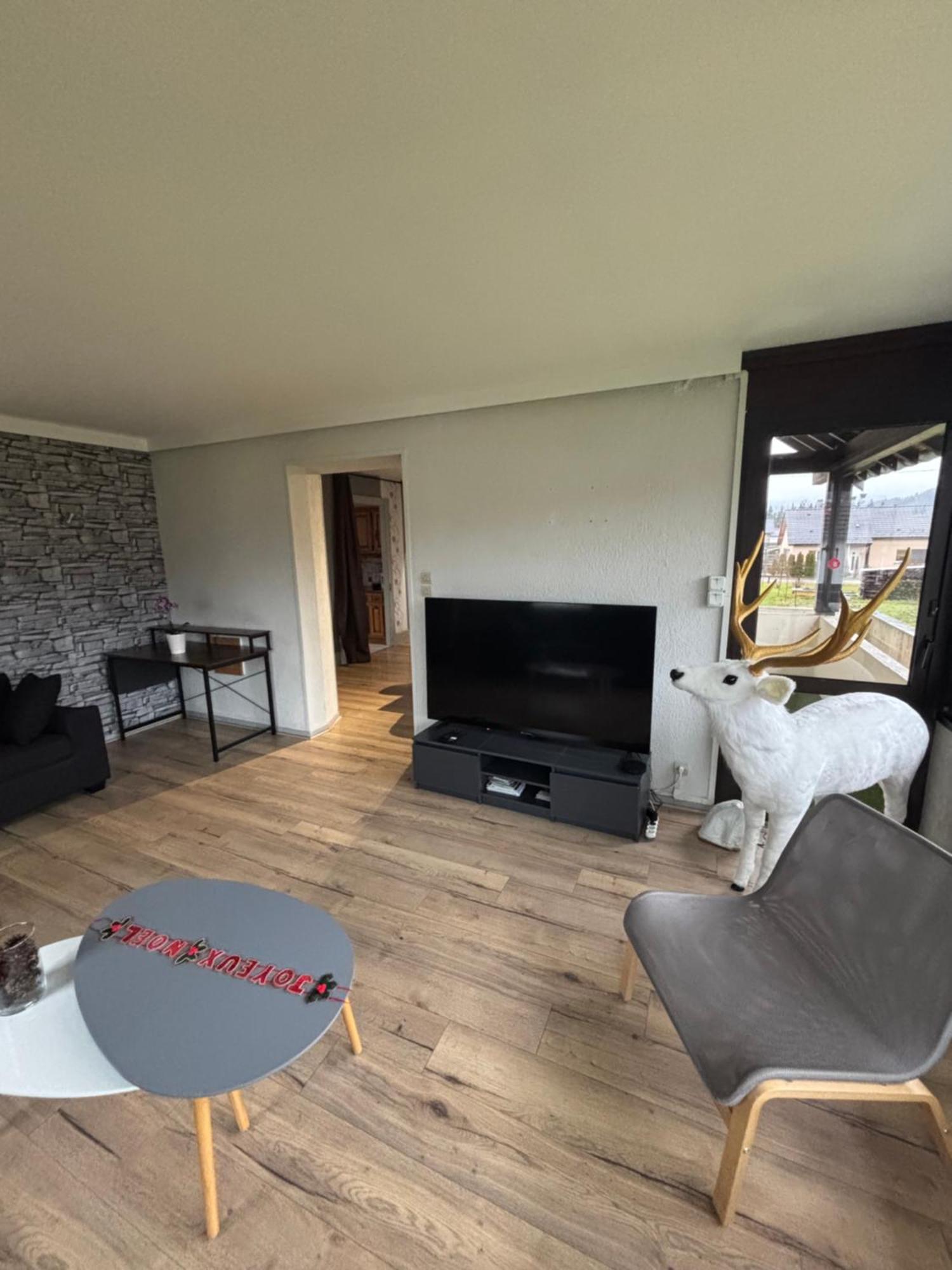 Gite 205 M2, 8Pers Piscine, Jacuzzi, Balneo Privatifs Vagney Exterior foto